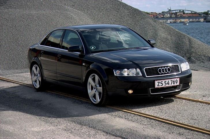 Audi A4 1.8 Turbo Limo - Uden gevind og bredere hjul :) billede 17