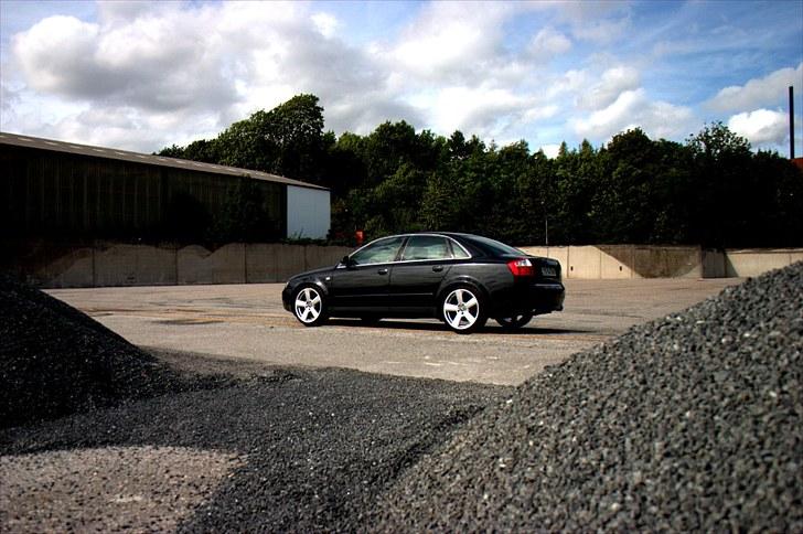 Audi A4 1.8 Turbo Limo - Uden gevind og bredere hjul :) billede 16