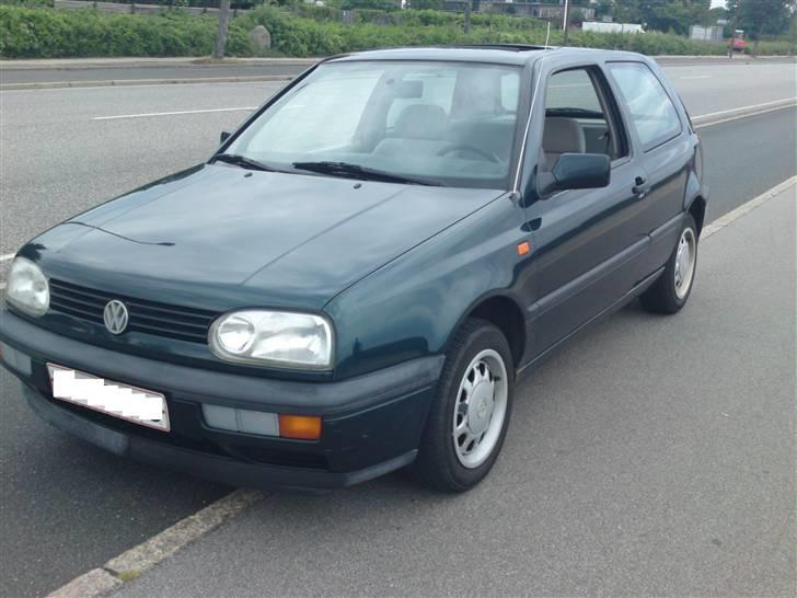 VW 3 GL 1.8 billede 2