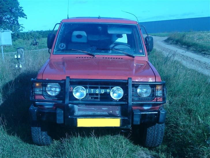 Mitsubishi pajero stjolet billede 2