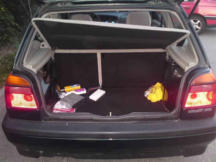 VW 3 GL 1.8 billede 12