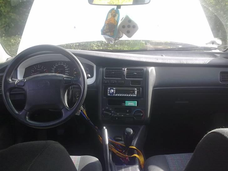 Toyota Carina E Commander billede 11