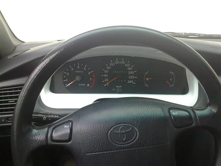 Toyota Carina E Commander billede 14
