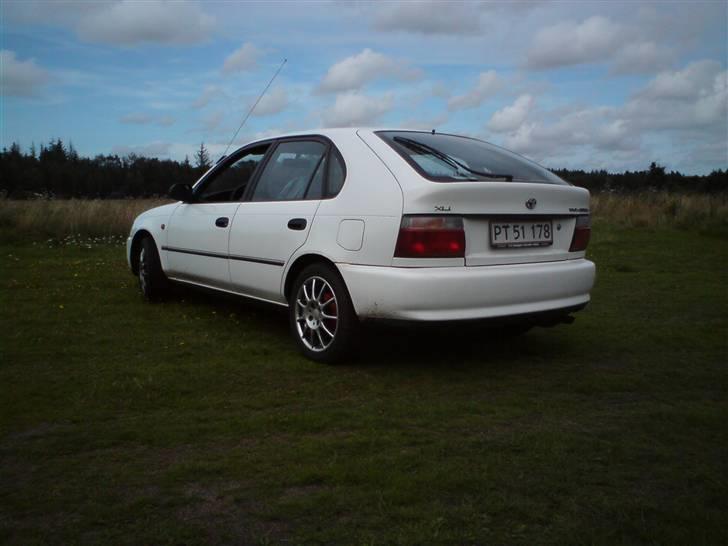 Toyota Corolla 1,3 Xli billede 4