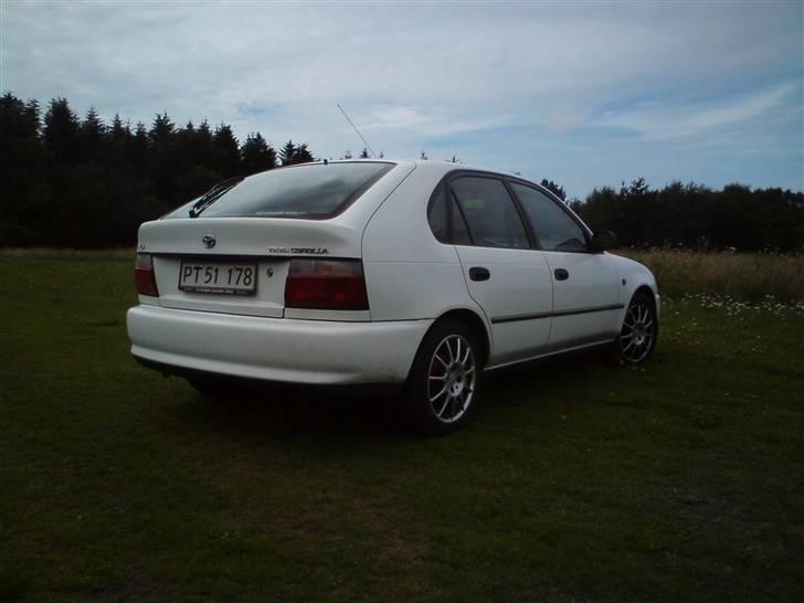 Toyota Corolla 1,3 Xli billede 5