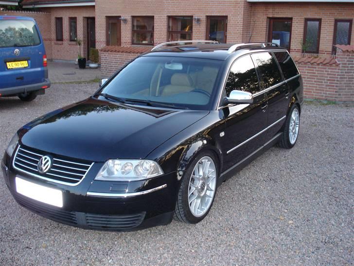 VW Passat variant 18T SOLGT billede 1