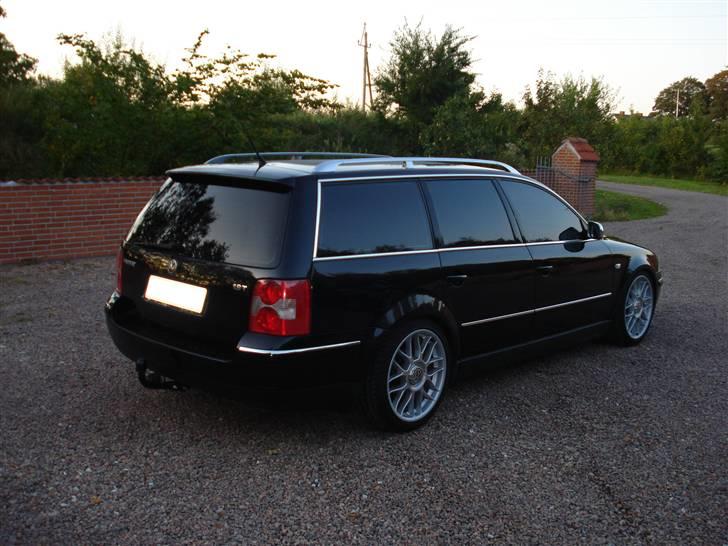 VW Passat variant 18T SOLGT billede 4