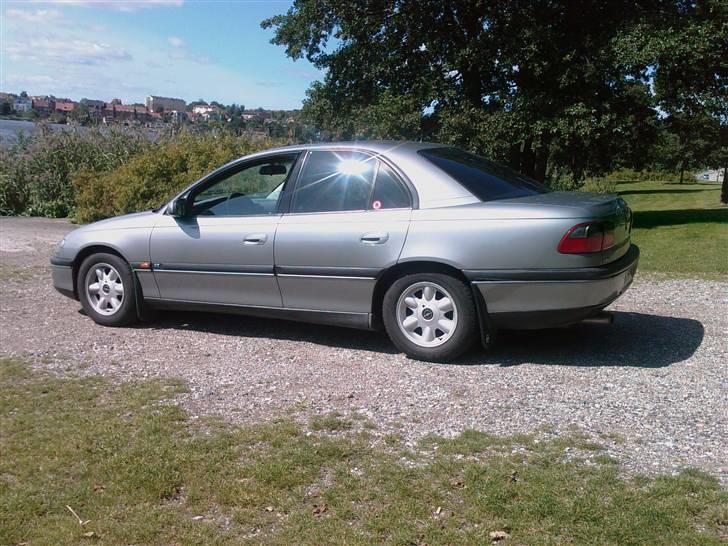 Opel Omega 2,5 V6 auto. billede 2