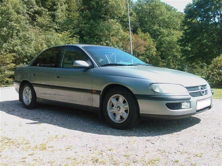 Opel Omega 2,5 V6 auto. billede 13