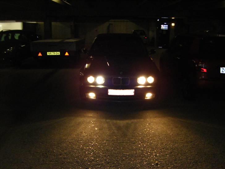 BMW E34 525i-24 billede 7