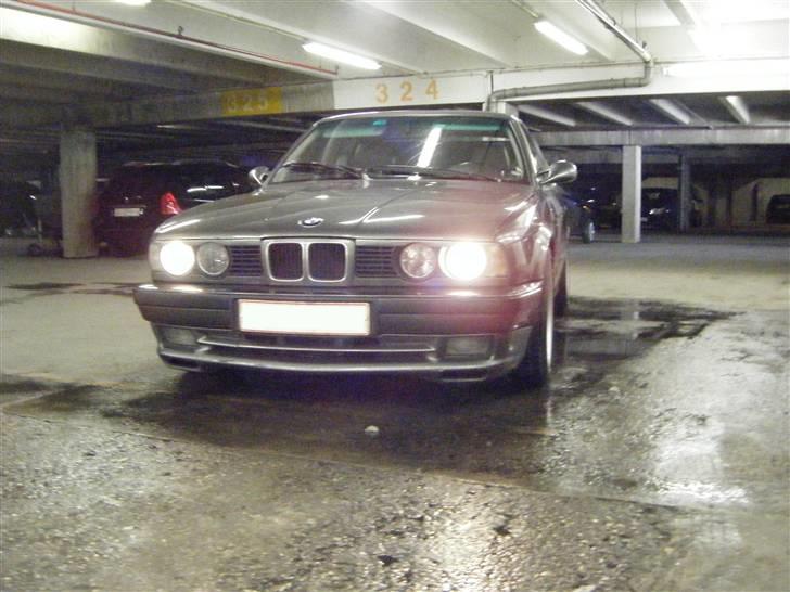 BMW E34 525i-24 billede 8