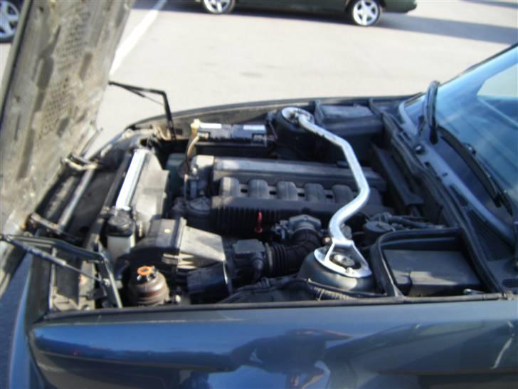 BMW E34 525i-24 billede 14