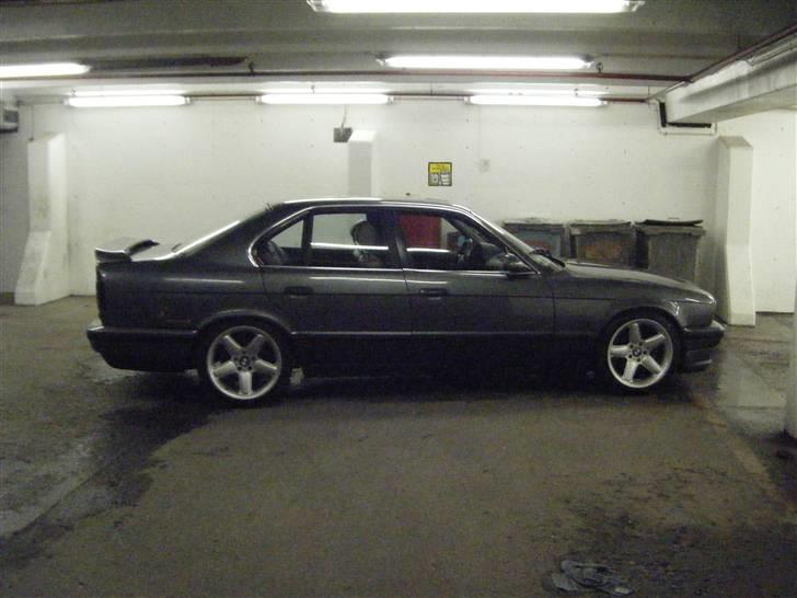 BMW E34 525i-24 billede 15
