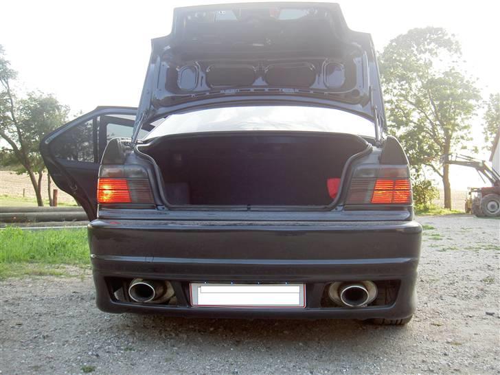 BMW E36 318i - 120HK billede 12