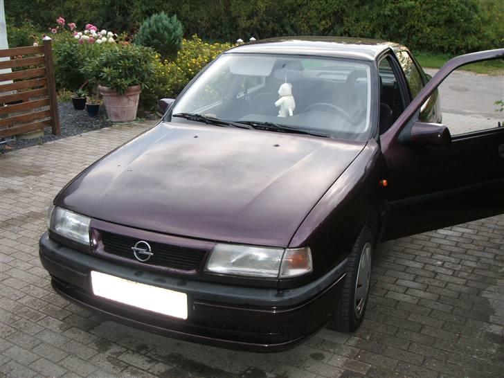 Opel Vectra 1.6i GL SOLGT billede 7