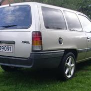 Opel kadett til salg. 