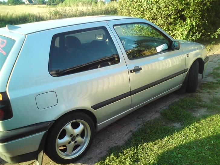 VW golf 3 1.8 solgt billede 5