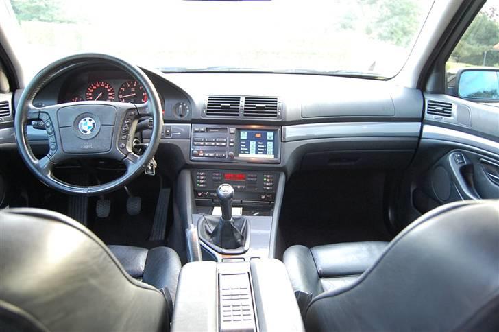 BMW E39 523i SOLGT billede 6