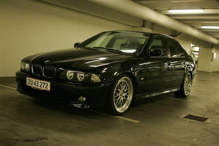BMW E39 540i SOLGT billede 15
