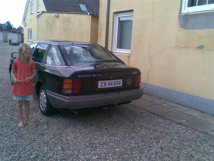 Ford scorpio 2,0 gl (solgt) billede 3