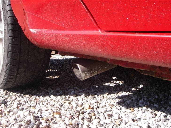 Mazda 323 1,6 (skrottet) billede 16