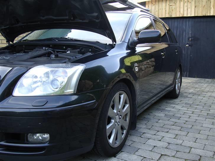 Toyota Avensis billede 9