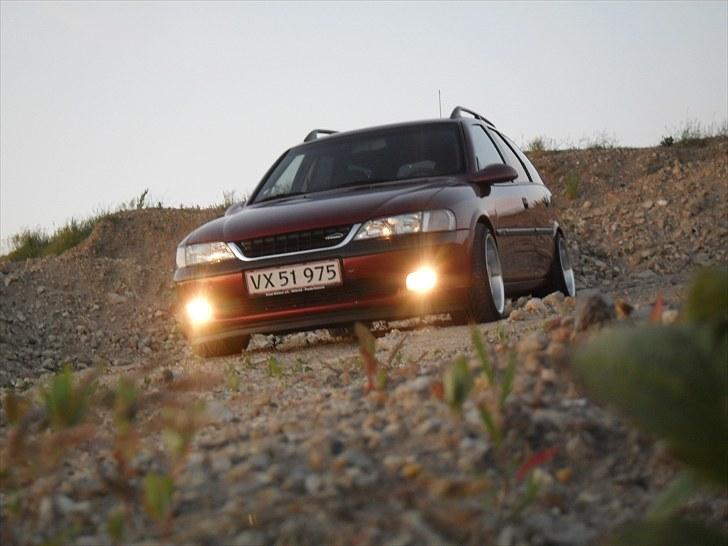 Opel vectra 1.8 16v CD st.car - Tysker billede 1