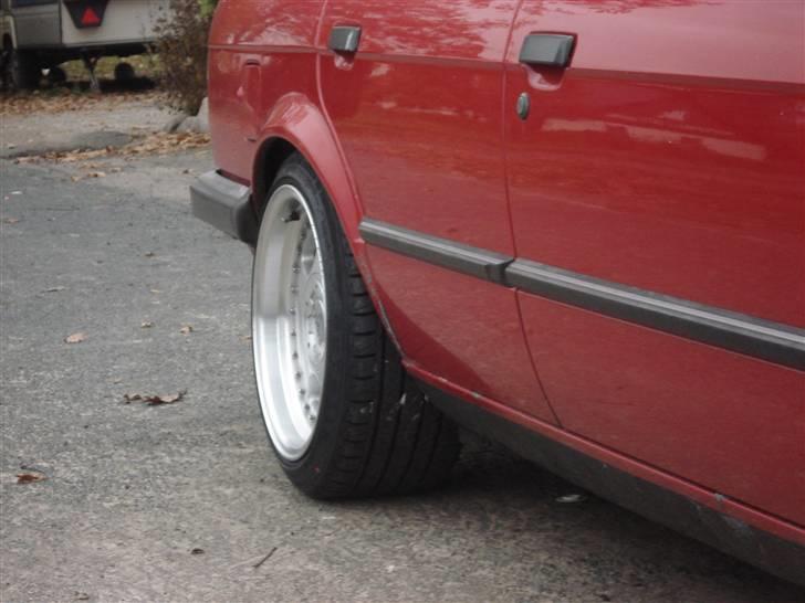 BMW E30 320i  solgt billede 2