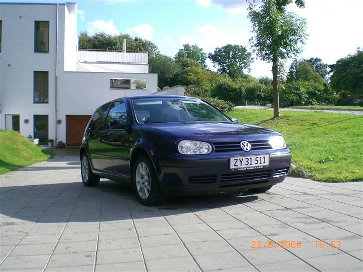 VW Golf 4  Solgt billede 1