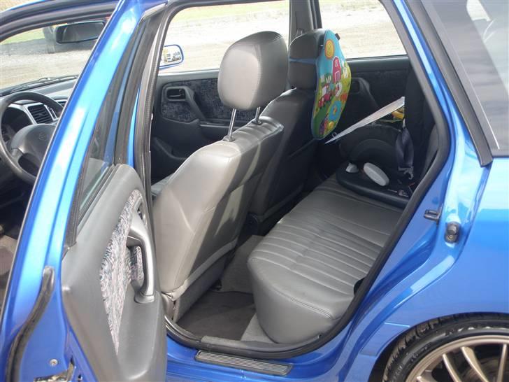 Nissan Primera St.Car SRI VVL - Kabine bag billede 6