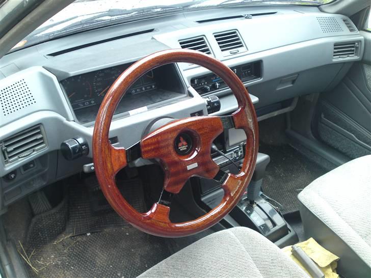 Mitsubishi Colt 1,5 GLX Aut  "Skrottet" billede 10