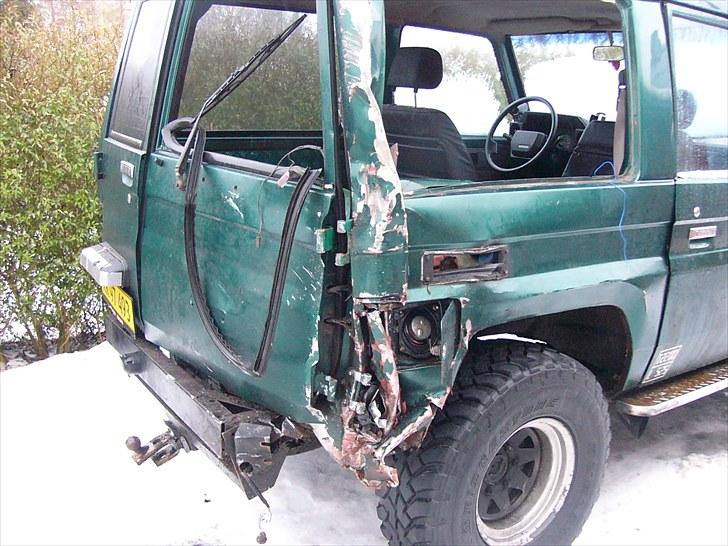 Toyota landcruiser lj70 DØD - min dejlige vogn er død. snøft billede 1
