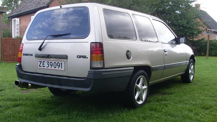 Opel kadett til salg.  billede 5