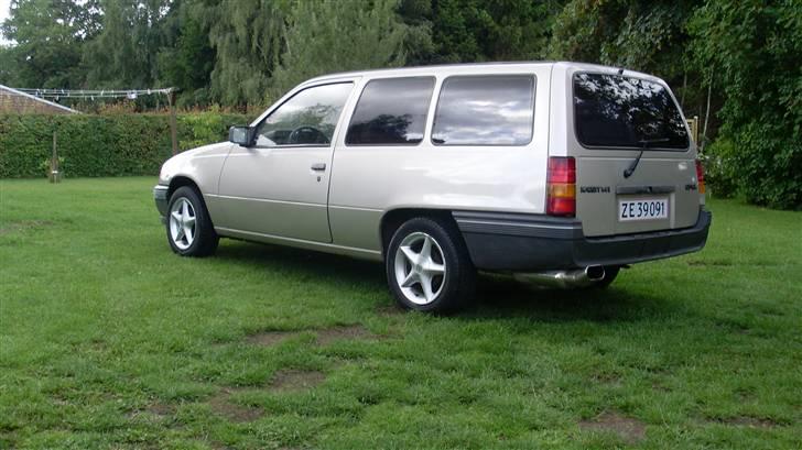 Opel kadett til salg.  billede 7