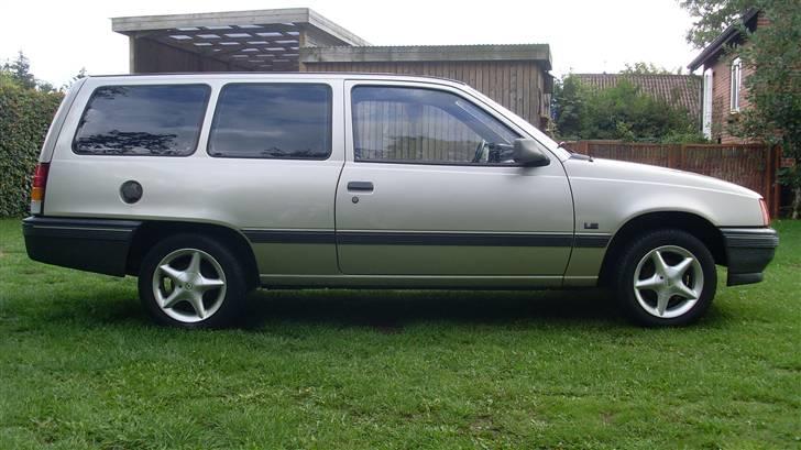 Opel kadett til salg.  billede 10
