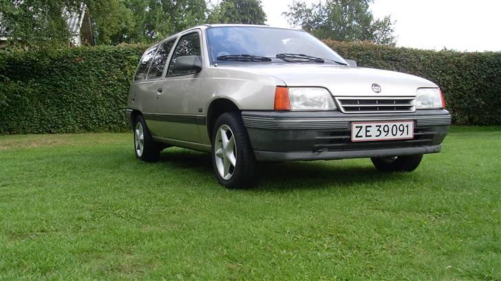 Opel kadett til salg.  billede 11