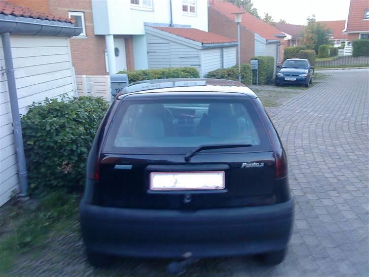 Fiat Punto S DØD! :D [Tidl. bil]  - wauw de er sorte :P billede 18