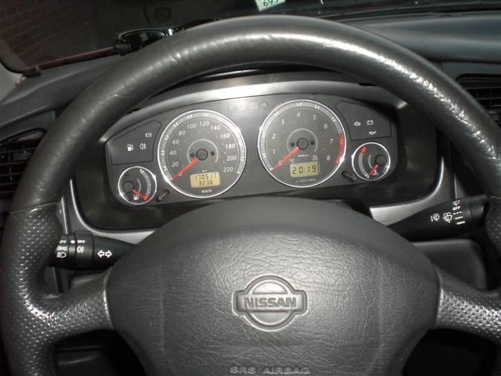 Nissan Primera solgt billede 10