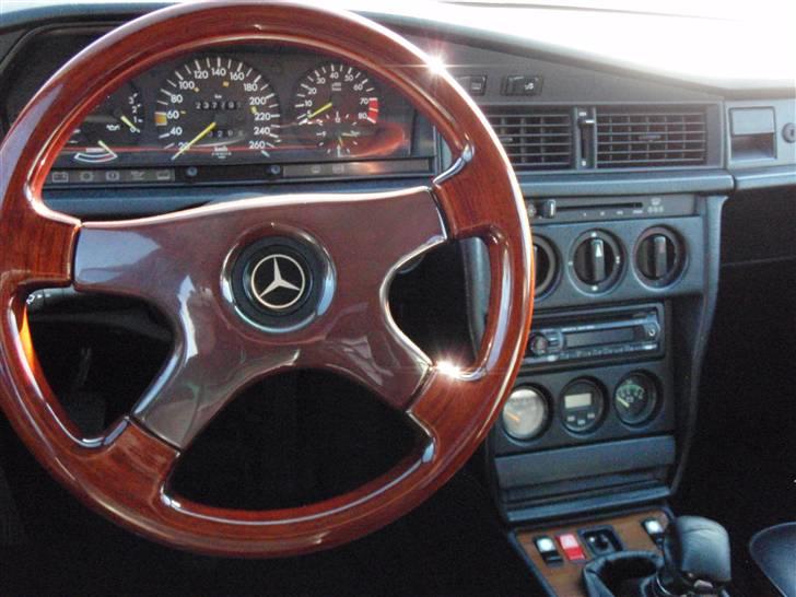 Mercedes Benz 190E 2,3 16V "TIL SALG" billede 10