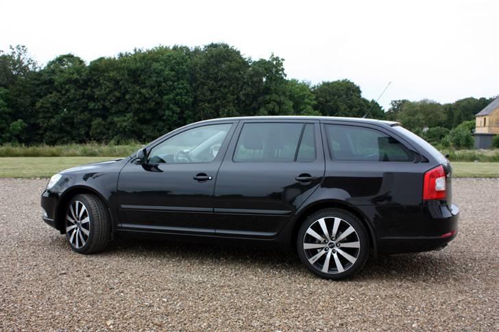 Skoda Octavia Elegance Combi billede 6