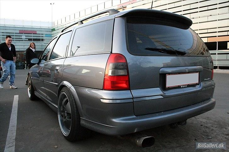 Opel Vectra B ~ 2,6 V6 Wagon - TTH Træf i BronX 17/4-2010 billede 3