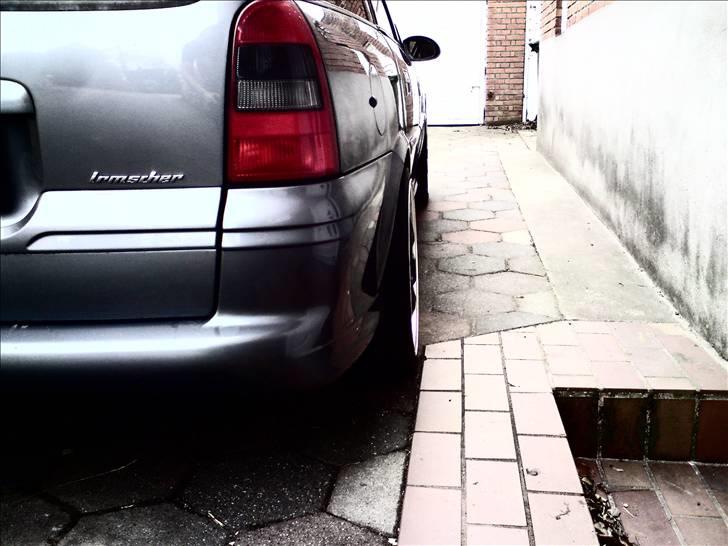 Opel Vectra B ~ 2,6 V6 Wagon - 2.6 V6 24v   Godt med cambervinkel!! billede 4