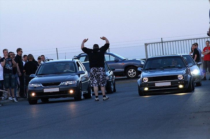 Opel Vectra B ~ 2,6 V6 Wagon - Tak til SKphoto for det fine billede:) billede 7