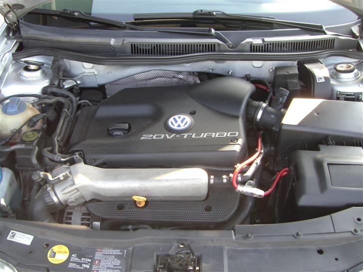 VW Bora 1.8 T  (Tidl bil) billede 14