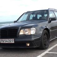 Mercedes Benz 300TE E34T AMG
