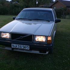 Volvo 740 GL aut. *SOLGT*
