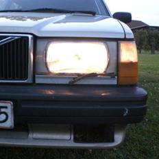 Volvo 740 GL aut. *SOLGT*