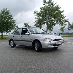 Ford Escort 1,6 SL (DØD)