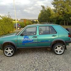 VW Golf Country 4X4