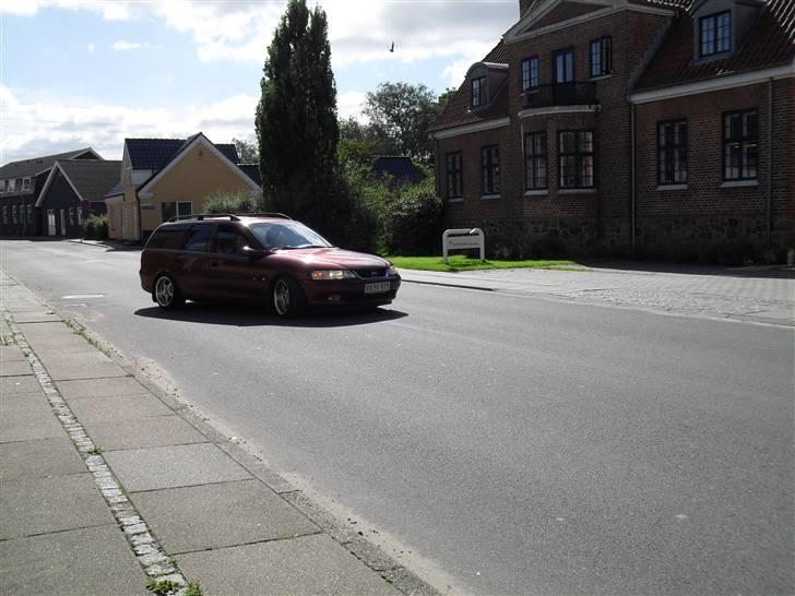 Opel vectra 1.8 16v CD st.car - vintersutter billede 3